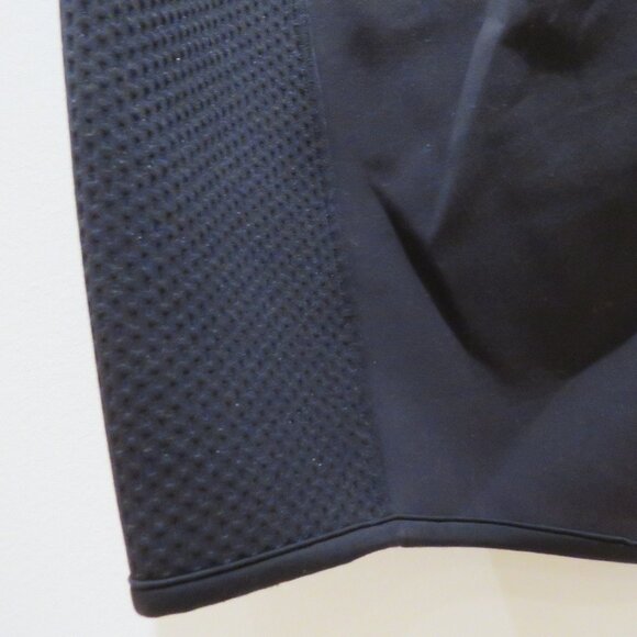 LULULEMON Mixed Fabric Relaxed-Fit Tapered High-Rise Pants in Black Barrel Large - Picture 9 of 14